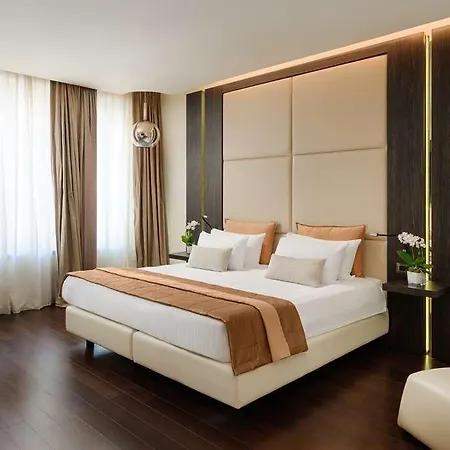 The Square Duomo 4*