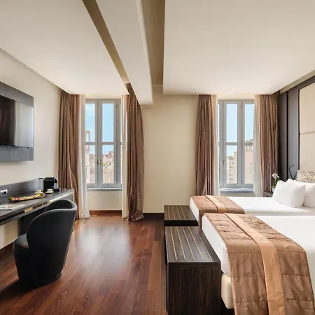 The Square Duomo - Preferred & Milan