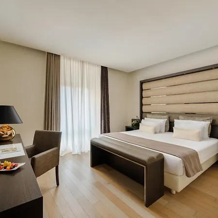 The Square Duomo - Preferred & Hotel