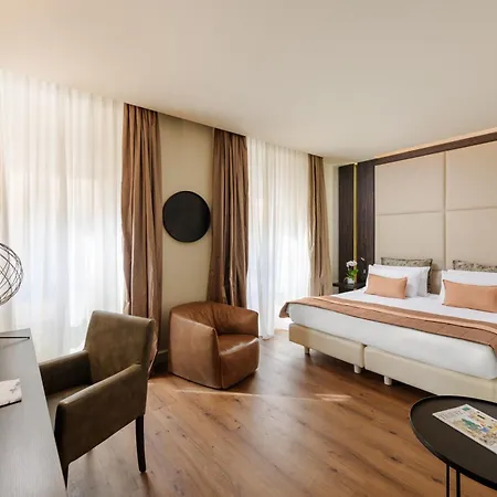 The Square Duomo 4*