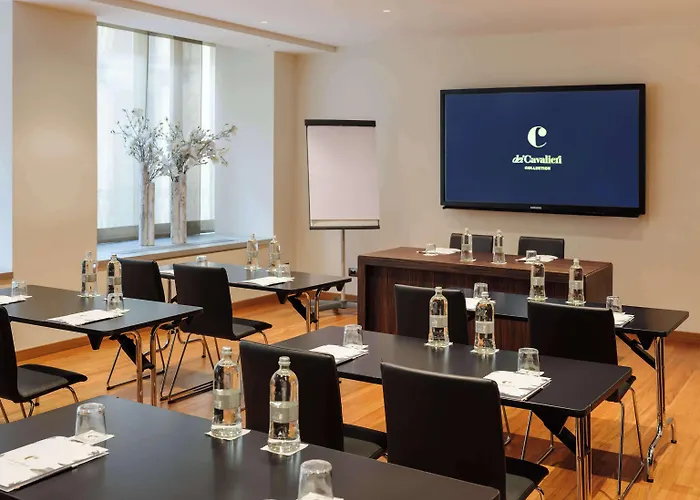 The Square Duomo - Preferred & Hotel Milão