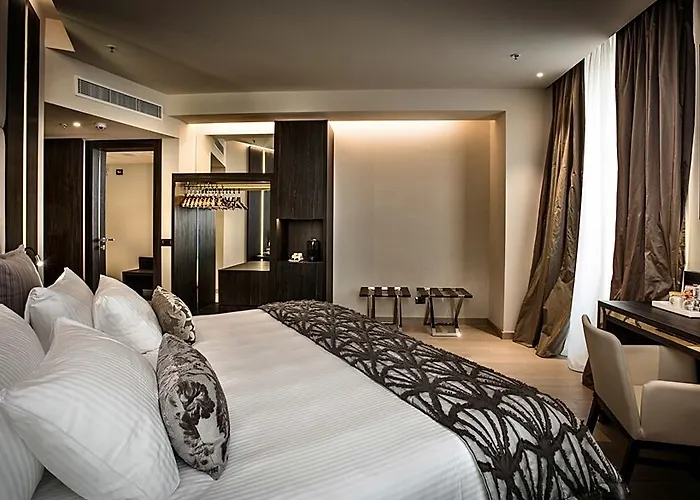 The Square Duomo - Preferred & 4*